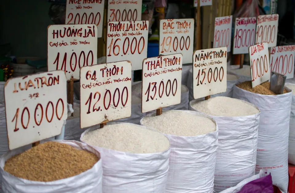 Lối vào vựa gạo